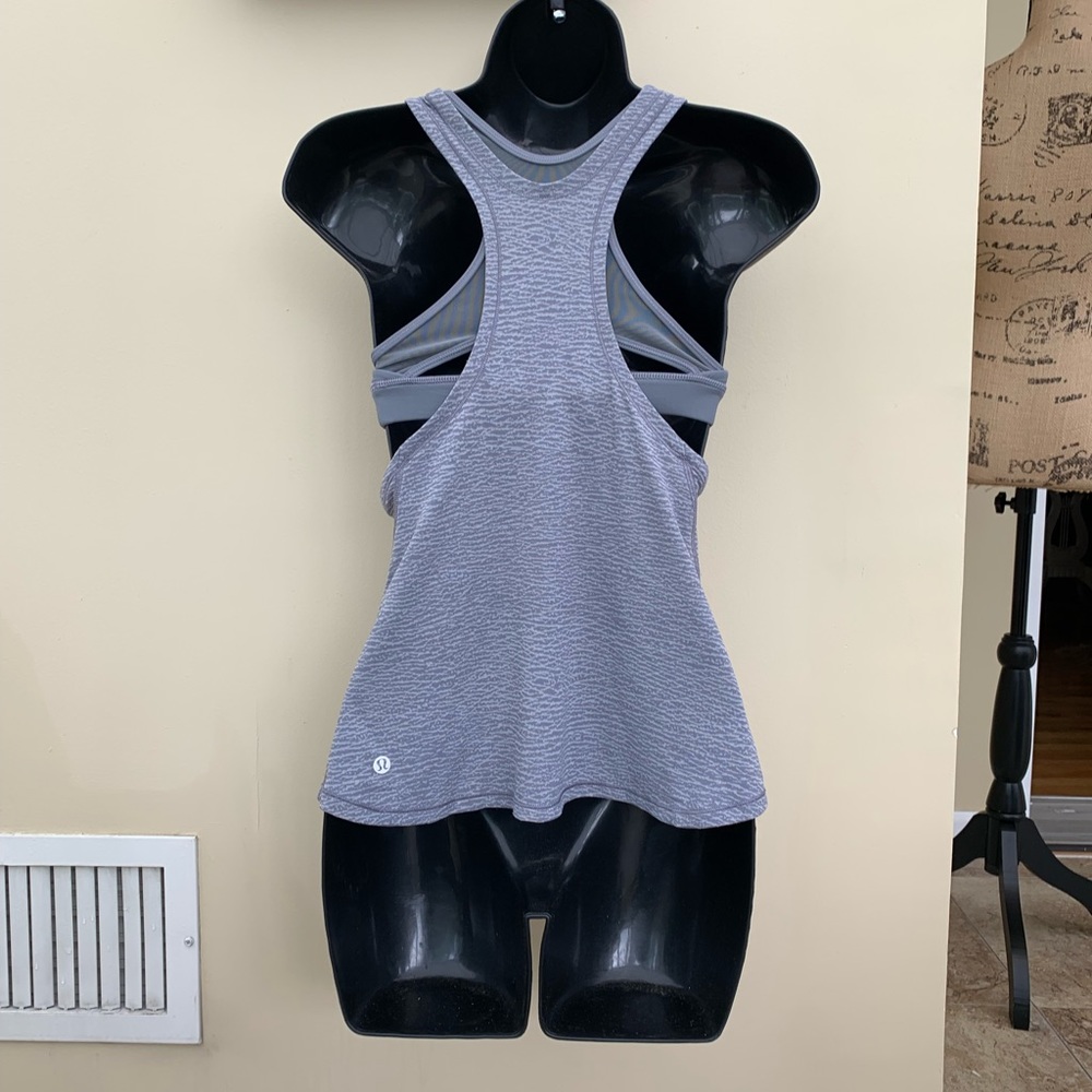 Lululemon tank with attached sports bra